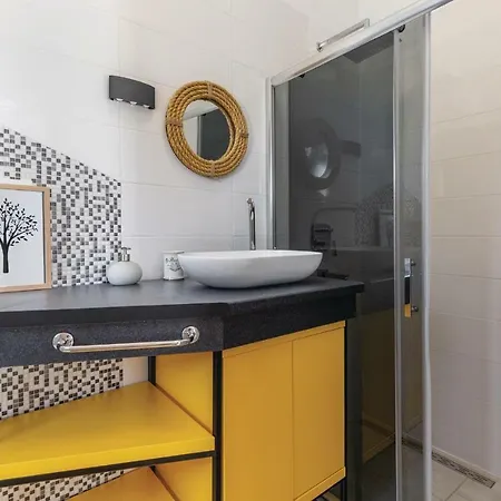 Сasa de vacaciones Four Bedroom Holiday In Nova Vas Nova Vas (Porec)